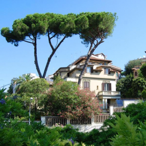  Hotel Residence Villa Tassoni  Рим